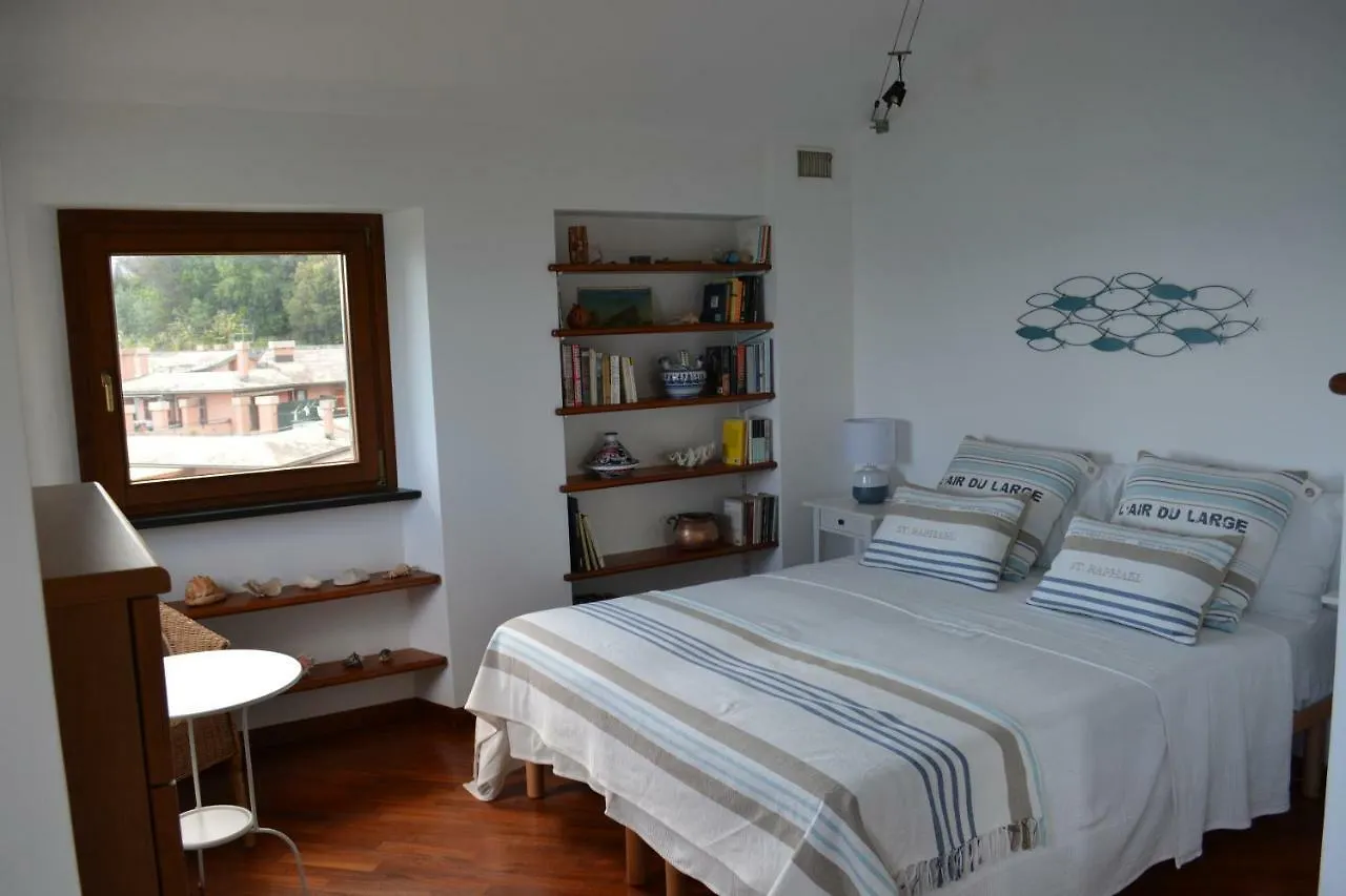Ca da Muntà bed&breakfast Arenzano Couette-café
